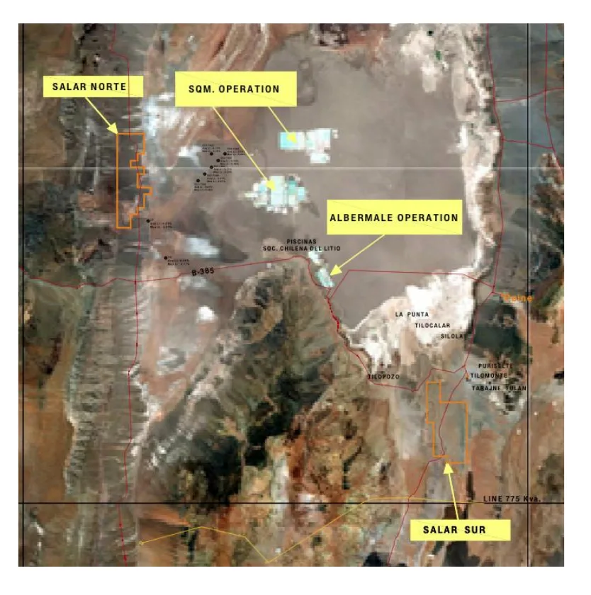 Mapa satelital del Salar de Atacama con las pertenencias Salar Norte y Salar Sur marcadas junto a las operaciones de SQM y Albemarle